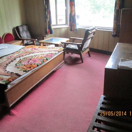 Pandey Lodge Buin Esterno foto