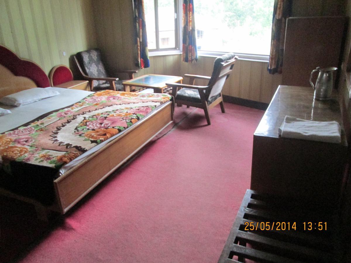 Pandey Lodge Buin Esterno foto